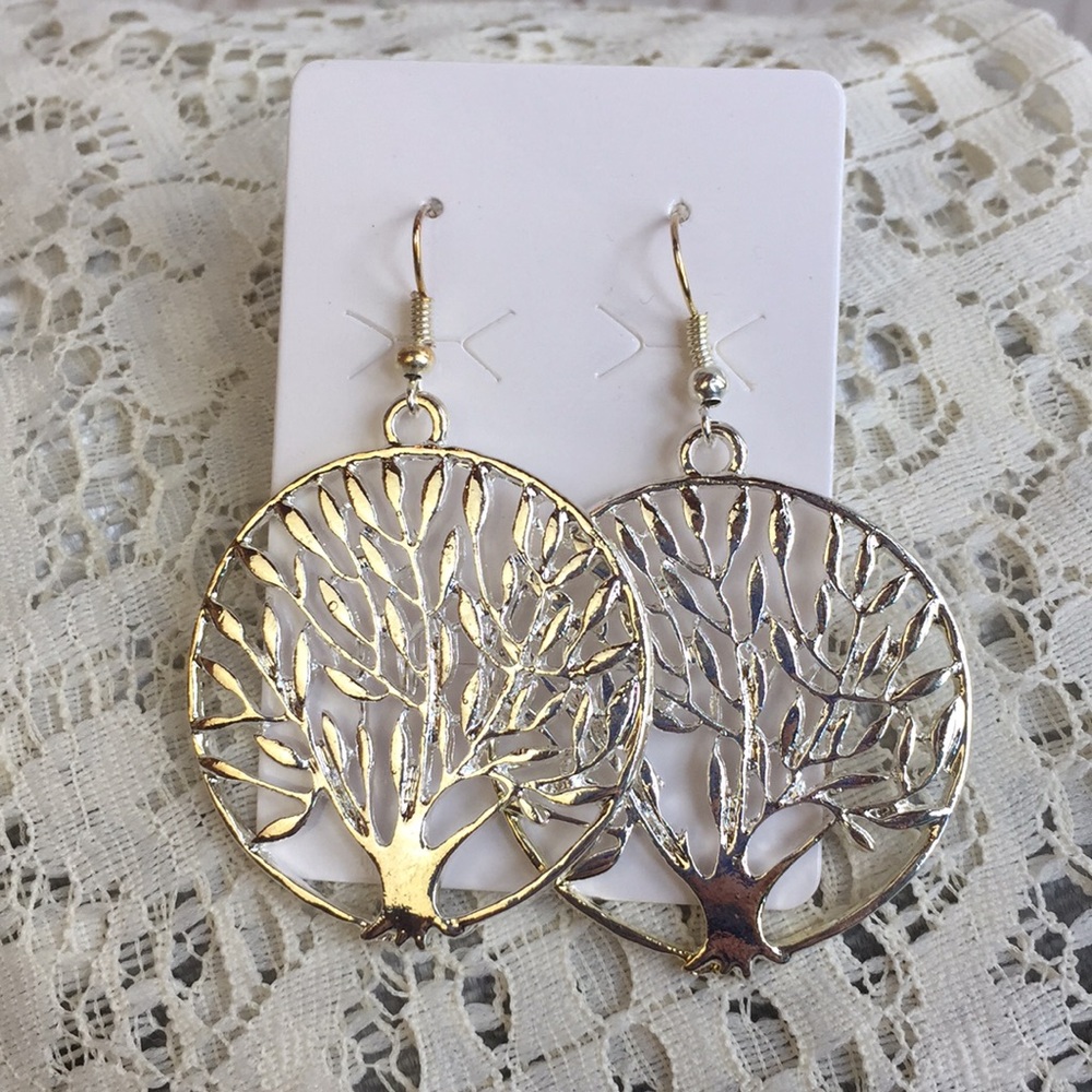 3/$15 Round tree of life earrings 1.5” wide
